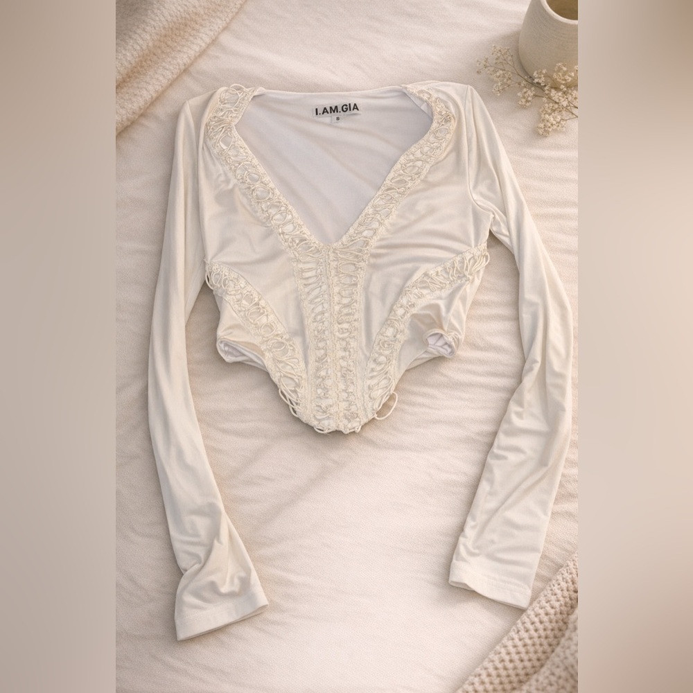 I.AM.GIA White Knit Lace-Up Crop Top